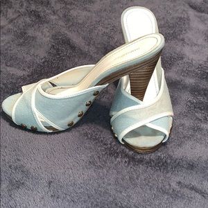 Women’s H&M denim blue heel sandal shoe size 8